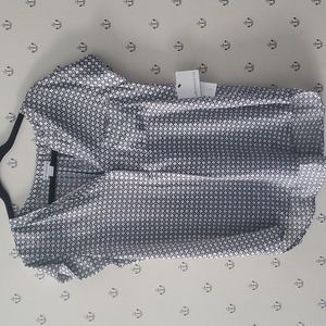 NWT Liz Claiborne Large Short Sleeve Top